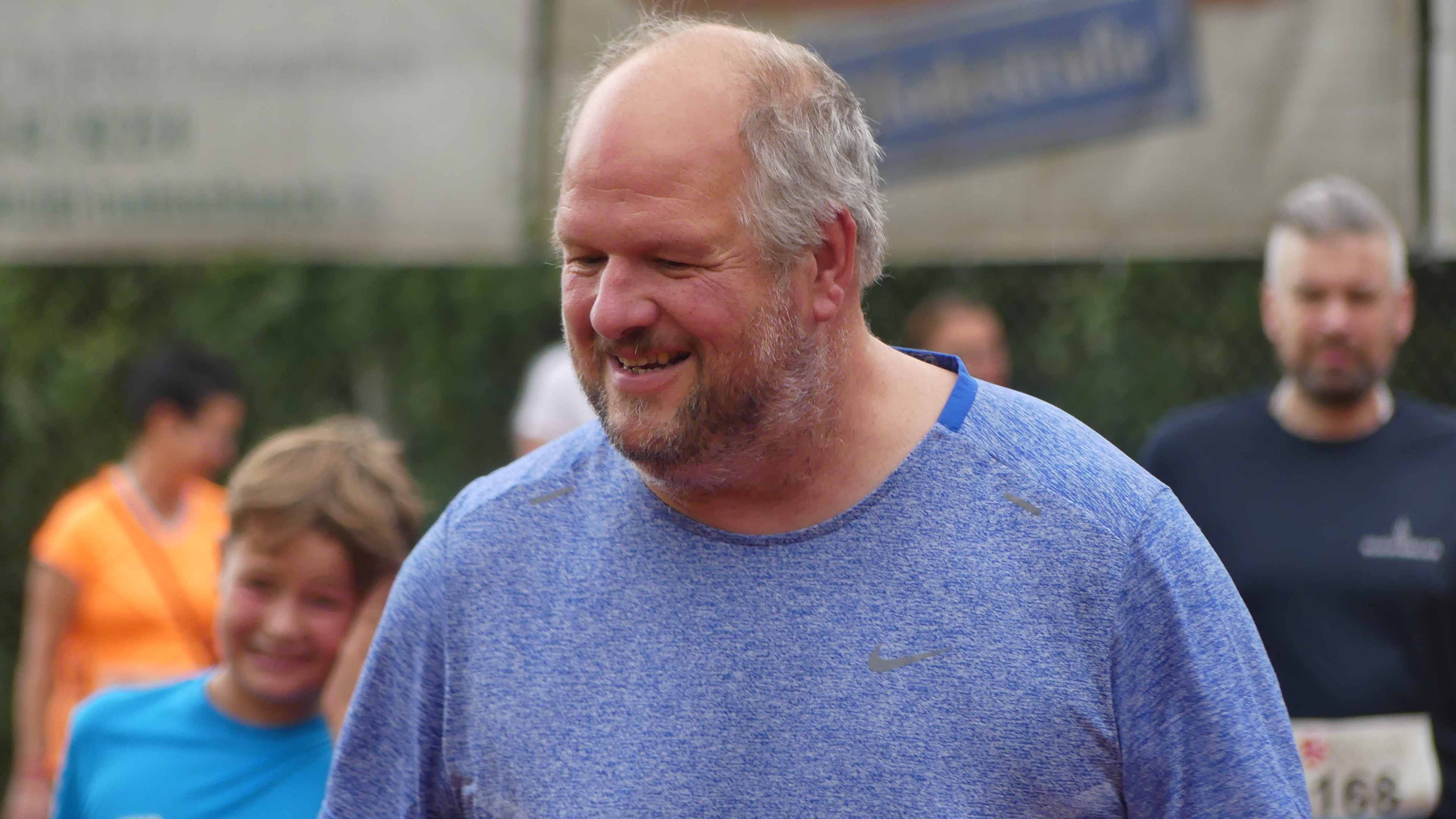 Bild vom 15. Benefizlauf im Jahr 2025. Dies ist das 187. Bild.